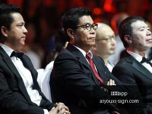 热门游戏版,本更新,新英雄引热,爱游戏app,爱游戏官网,爱游戏体育app