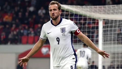 乌兹球员胡桑诺夫3500万欧转会费刷新亚洲记录，跻身亚洲球员身价第四位